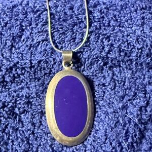 Silver Tone Pendant Necklace with Blue Stone